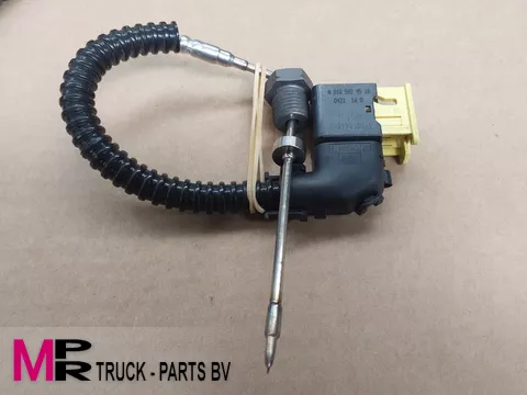 Mercedes-Benz Temperatuursensor Mercedes (10KM oud) - A010542451 Temperatuursensor Mercedes (10KM oud) - A0105424518 diversen