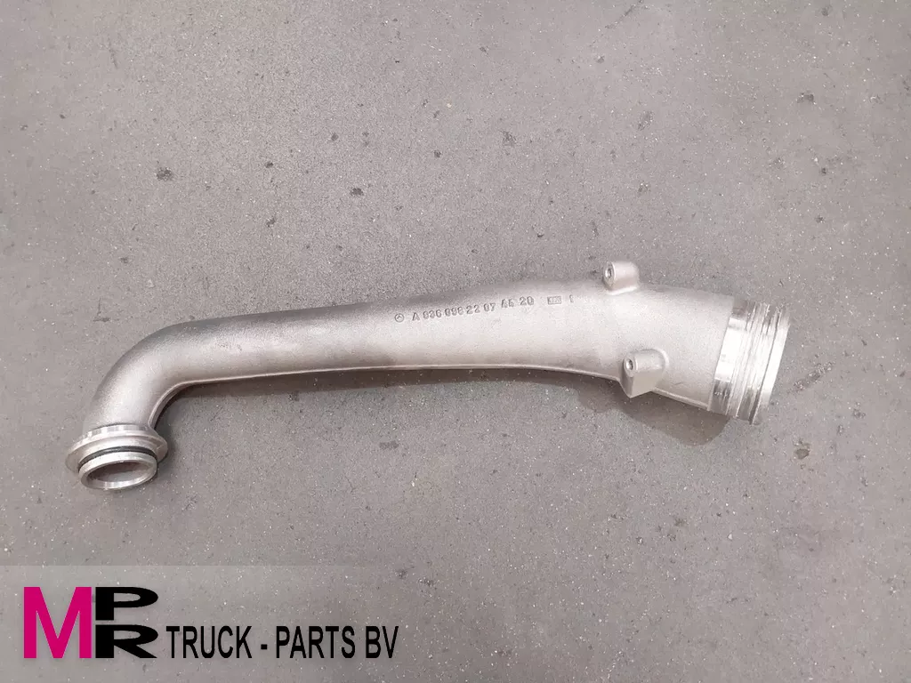 Mercedes-Benz Intercooler pijp Mercedes - A9360982207 Intercooler pijp Mercedes - A9360982207 diversen