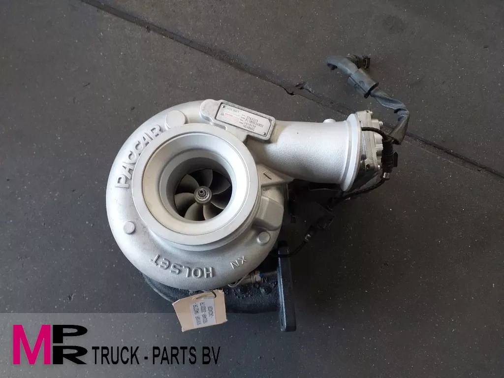 DAF Revisie Turbo met - 1919159R - 1945273R - 1920346R Revisie Turbo met - 1919159R - 1945273R - 1920346R - 2002017R - 2422402R diversen