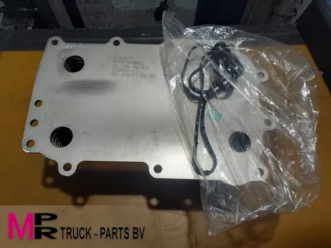 DAF Motoroliekoeler orgineel - 2184274N - 2397569N Motoroliekoeler orgineel - 2184274N - 2397569N diversen